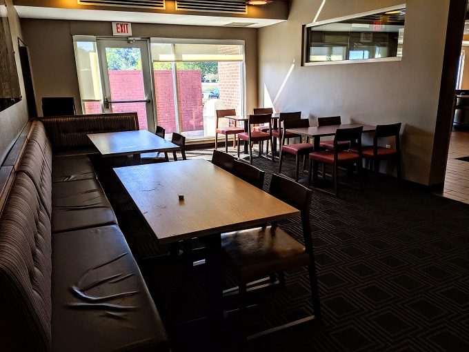 TownePlace Suites Winchester, Virginia - Additional breakfast seating