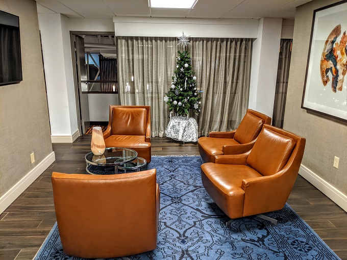 Hilton Nashville Airport, Tennessee - Executive lounge seating