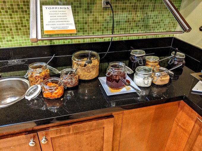 Hyatt Place Chantilly Dulles Airport-South breakfast - Granola, toppings & preserves