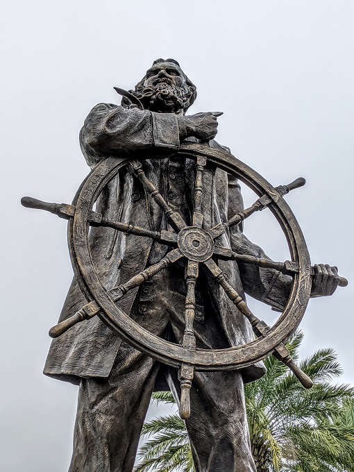 Statue of Captain Daniel Johannes Goos in Millennium Park, Lake Charles