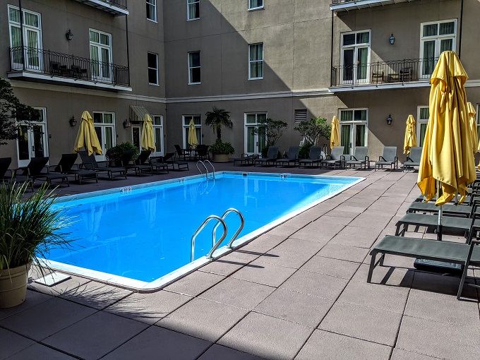 Hyatt Centric French Quarter New Orleans - Swimming pool by day
