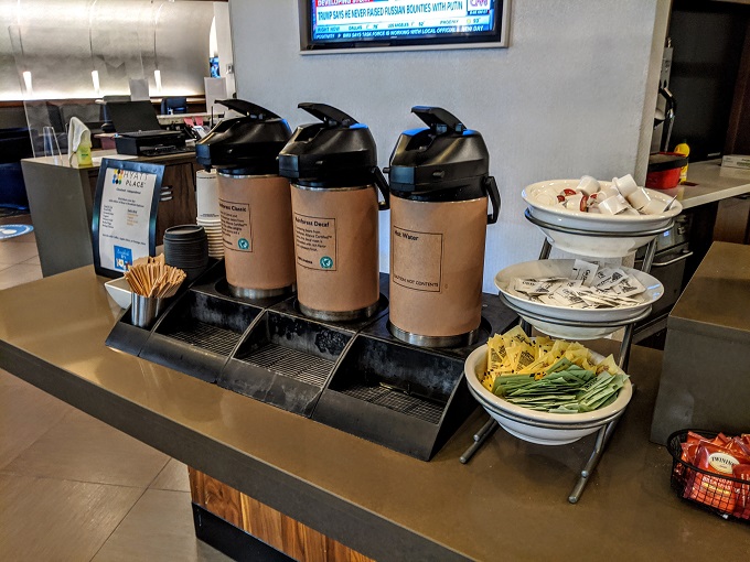 Hyatt Place Cleveland Independence, Ohio - Coffee station