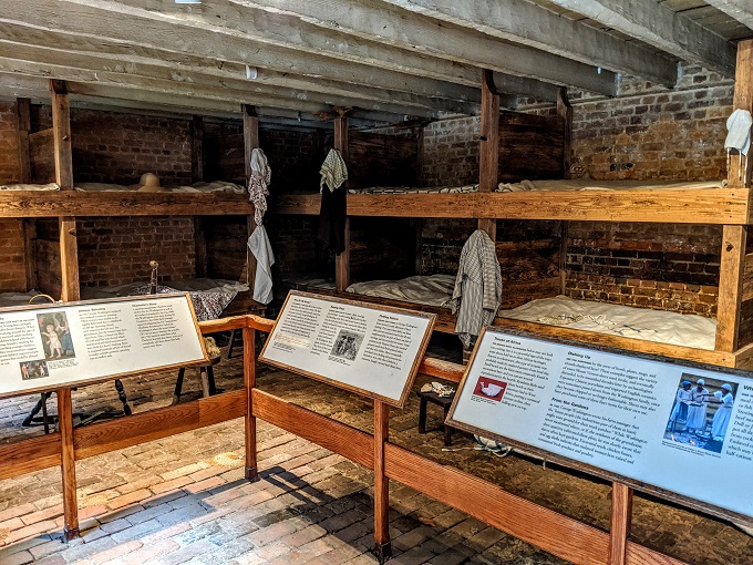 George Washington's Mount Vernon - Inside the slave quarters