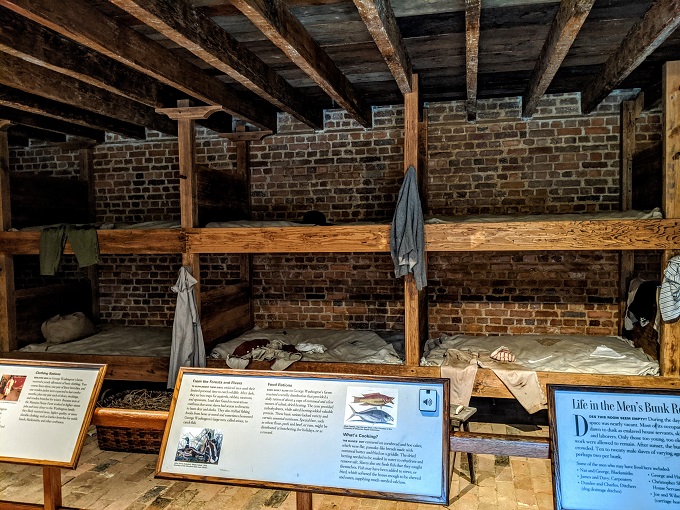 George Washington's Mount Vernon - Slave quarters - men's bunk room