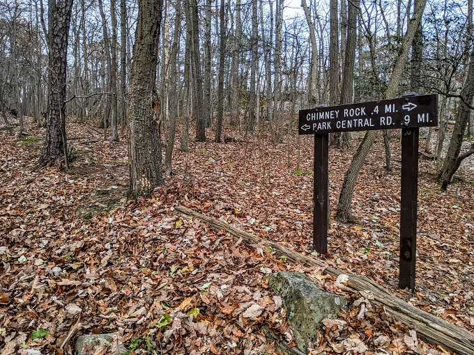 Chimney Rock & Wolf Rock Trails - Continue along the trail towards the parking lot