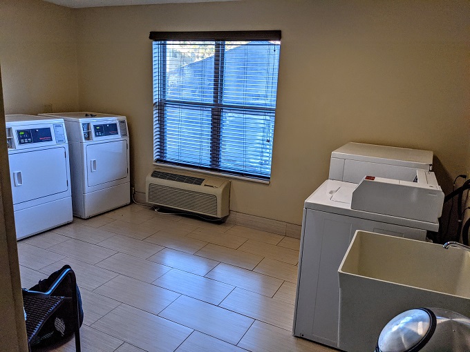 Homewood Suites Houston-Westchase, TX - Guest laundry