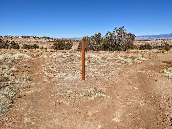 Kwage Mesa trail - A fork in the road