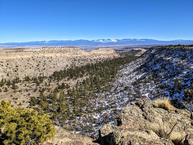 Kwage Mesa trail - View 3