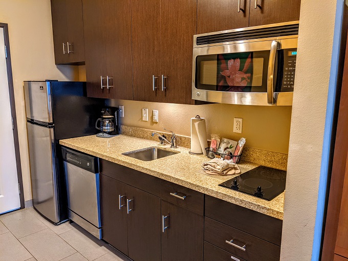 TownePlace Suites Carlsbad, NM - Kitchen