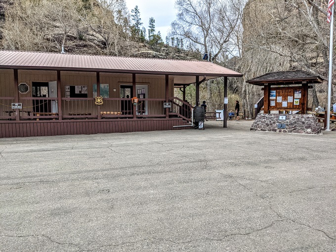 Gila Cliff Dwellings National Monument - Trailhead Museum & information area