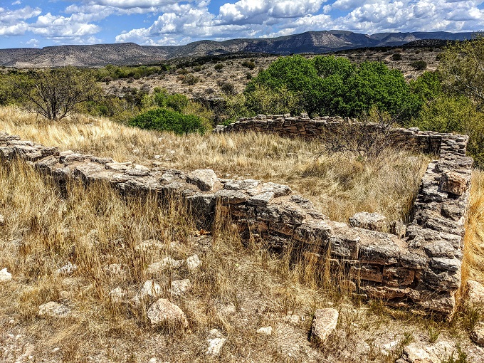 Pueblo ruins at Montezuma Well