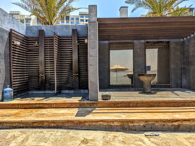 Hilton Dead Sea Resort & Spa, Jordan - Showers & mud bath
