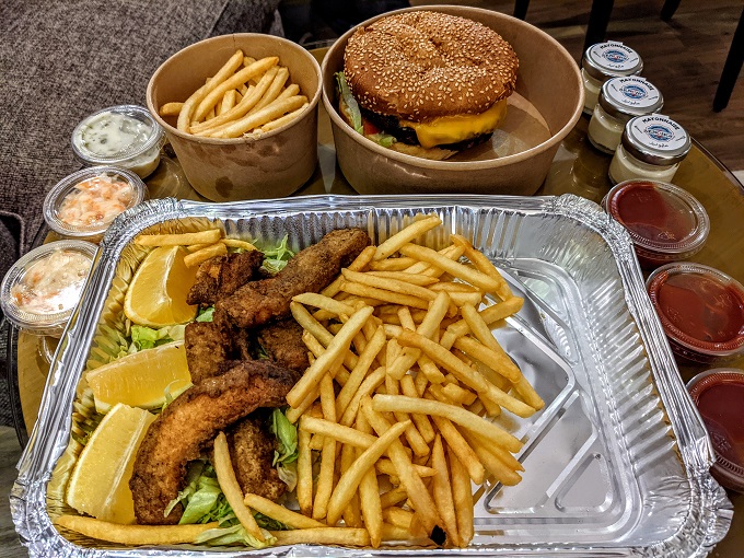 Petra Marriott, Jordan - Marriott burger and fish & chips