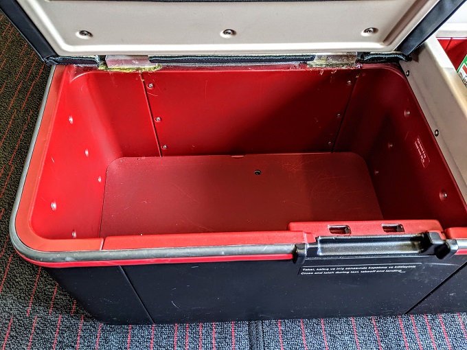 Turkish Airlines Business Class IST-ORD - Storage