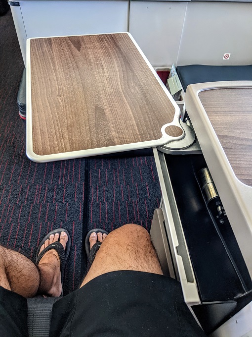 Turkish Airlines Business Class IST-ORD - Tray table pushed out