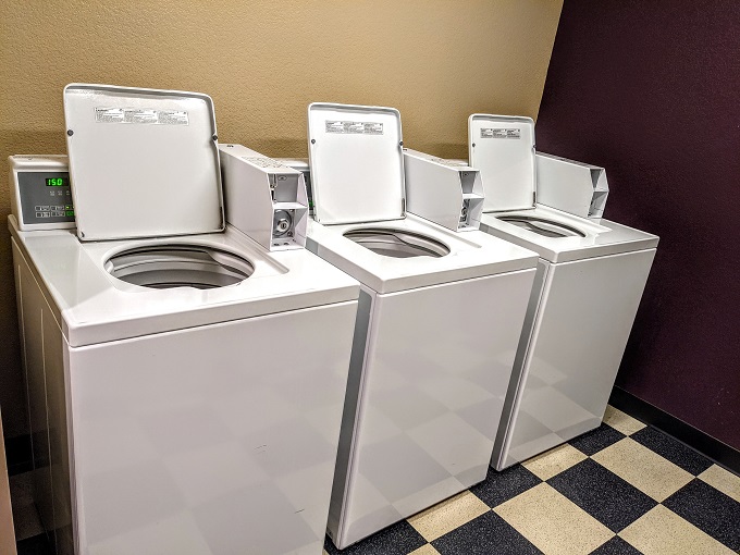 TownePlace Suites Farmington, NM - Washing machines