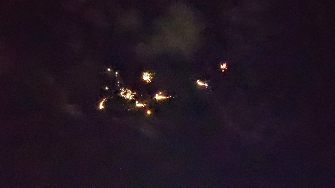 Parachutists setting off fireworks at the 2021 Albuquerque International Balloon Fiesta