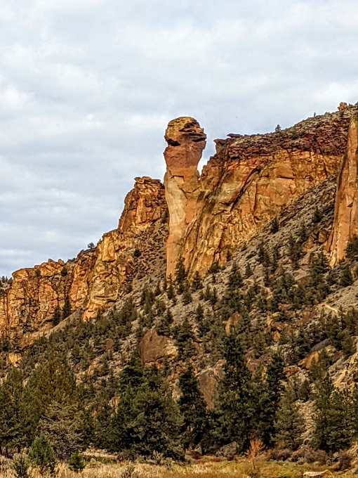Monkeyface rock formation at Smith Rock State Park