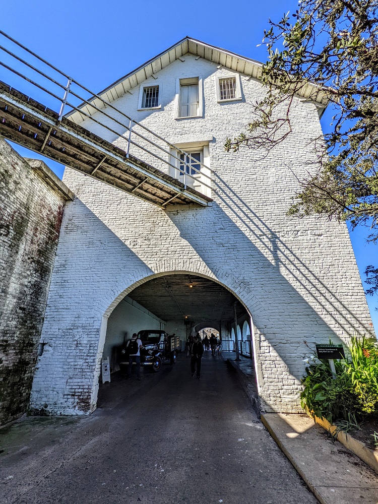 Alcatraz - Guardhouse & Sally Port