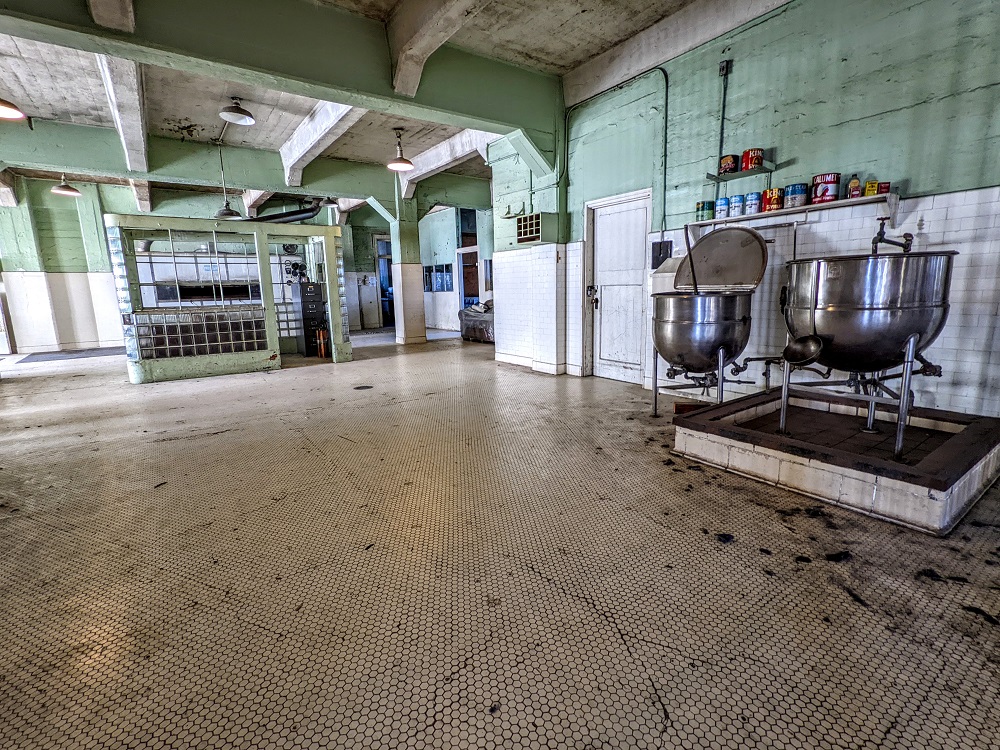 Alcatraz kitchen 1