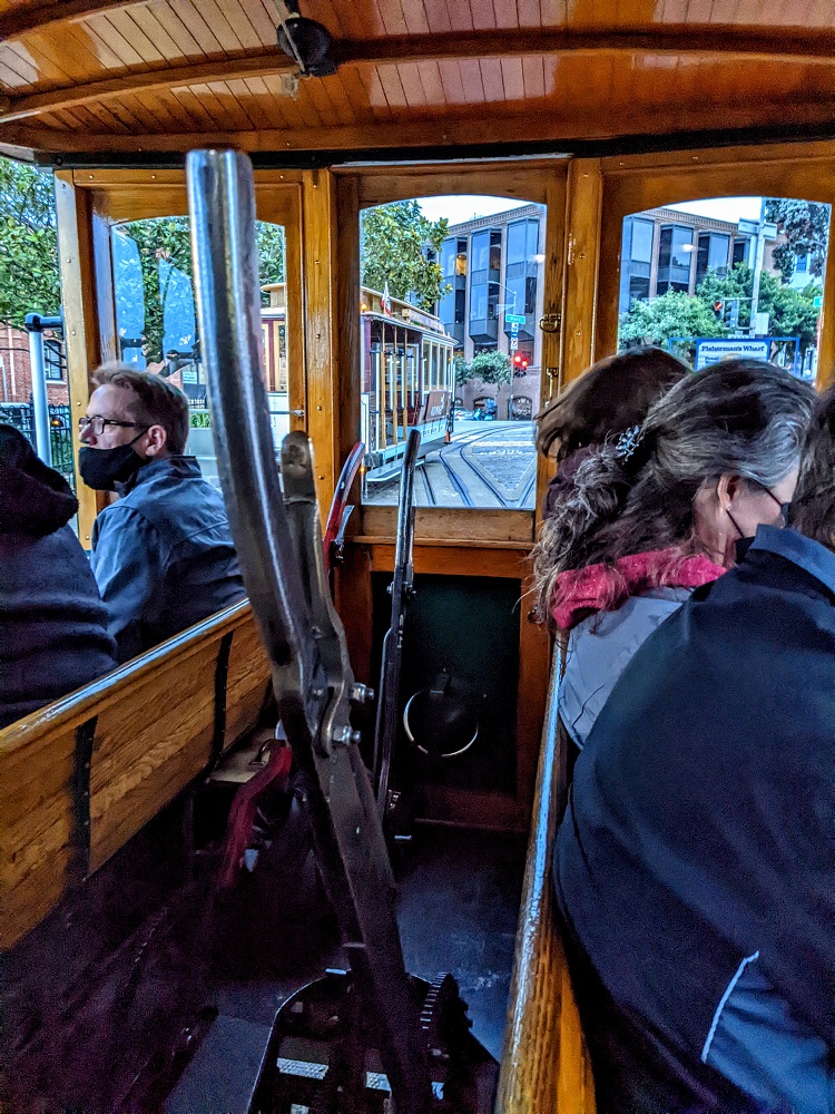 The cable car's grip