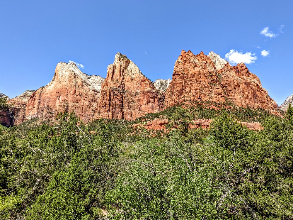 Visiting The Stunning Zion National Park In Utah - No Home Just Roam