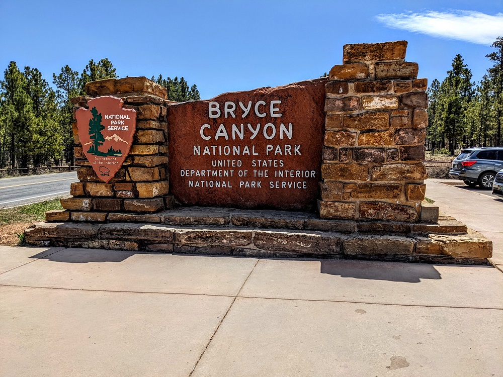 Bryce Canyon National Park entrance sign
