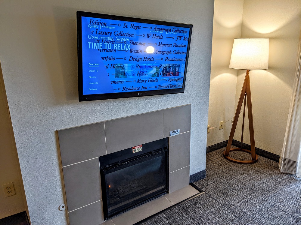 Residence Inn Salt Lake City Downtown - TV & fireplace