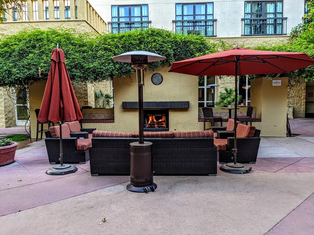 Tempe Mission Palms - Courtyard seating & fireplace