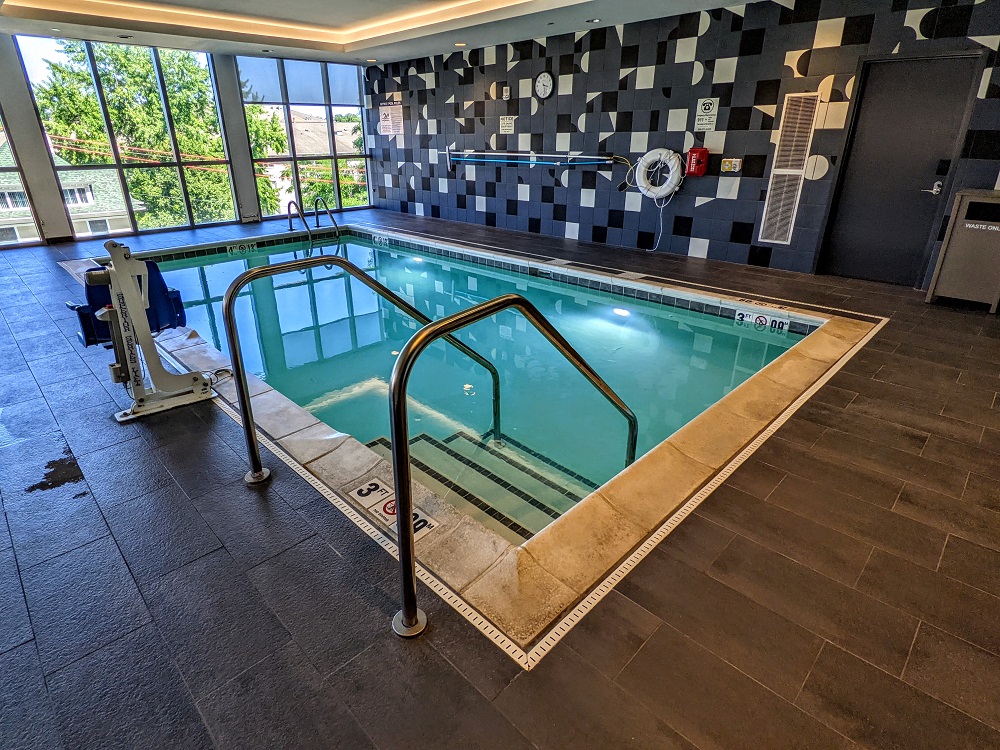 Hyatt Place Iowa City Downtown - Indoor swimming pool