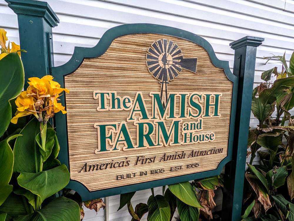 The Amish Farm & House sign