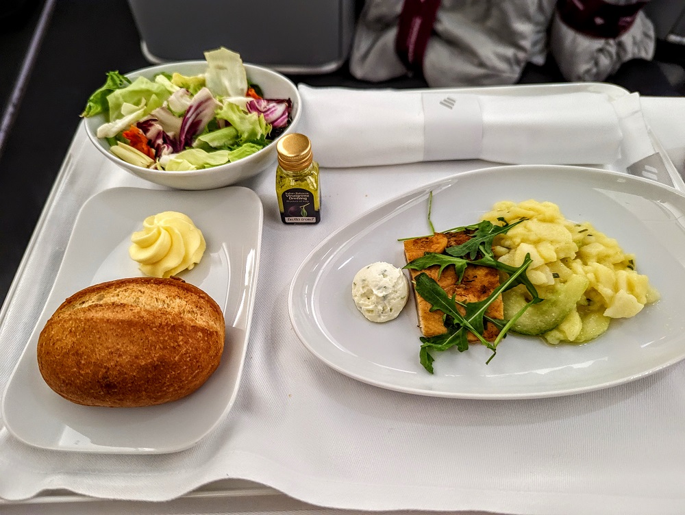 Eurowings Discover business class - Fillet of rainbow trout