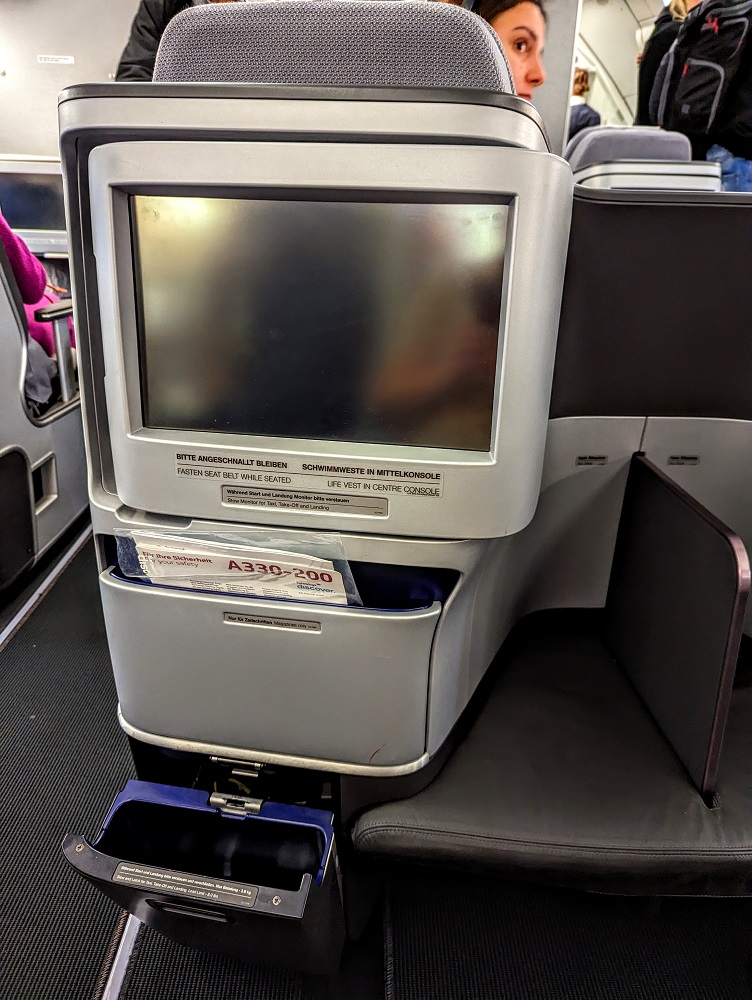 Eurowings Discover business class - IFE screen & footwell