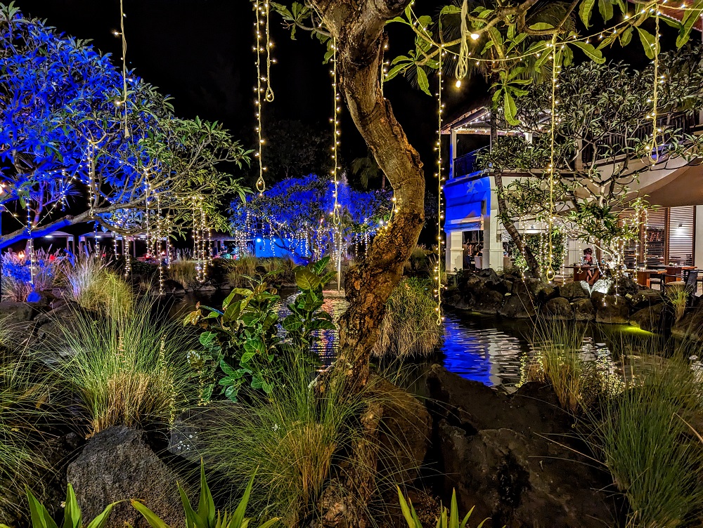 Hilton Mauritius Resort & Spa - Ginger Thai ambience at night
