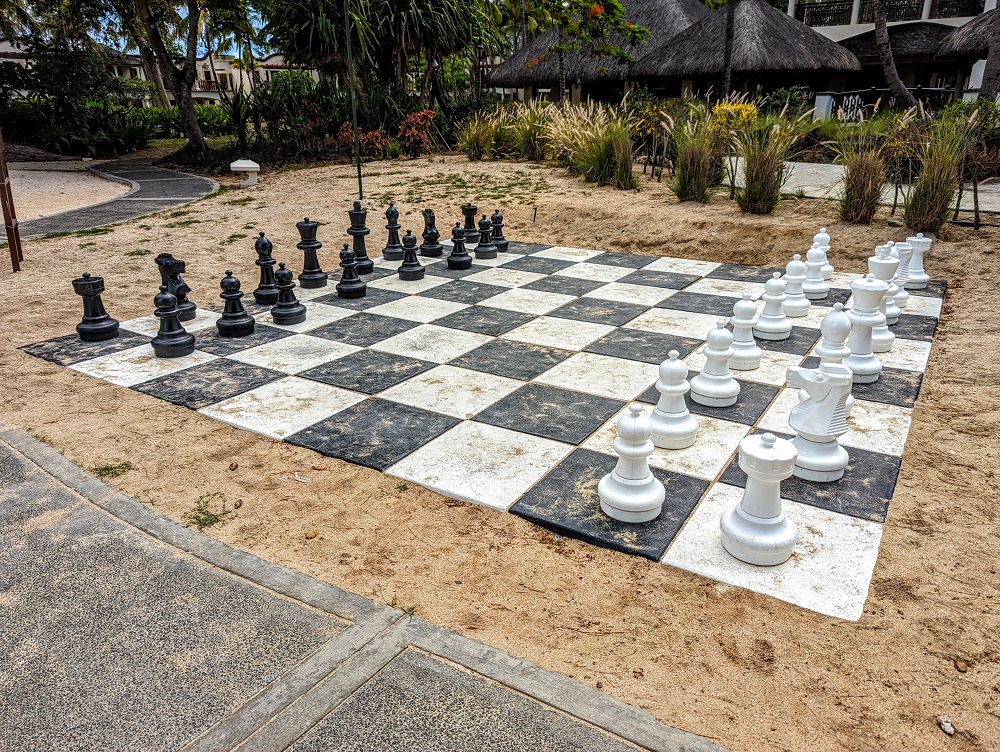 Hilton Mauritius Resort & Spa - Oversized chess