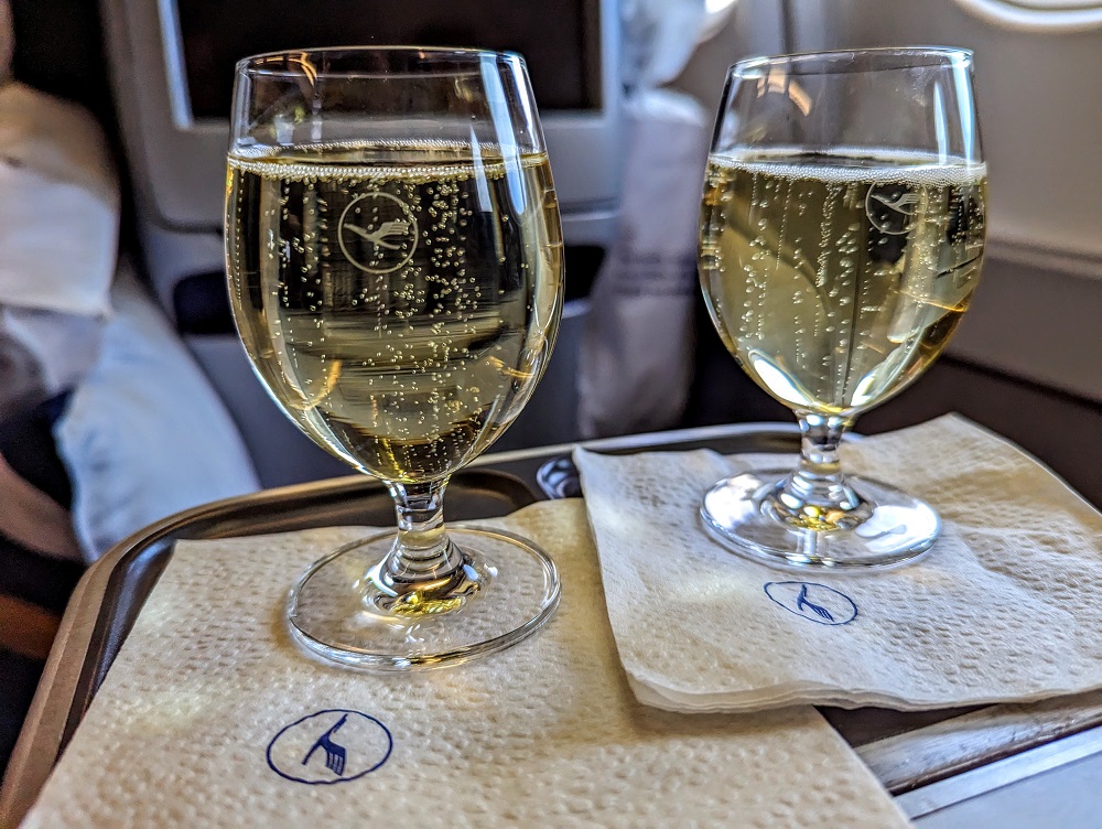 Lufthansa business class DFW-FRA - Sparkling wine before take-off