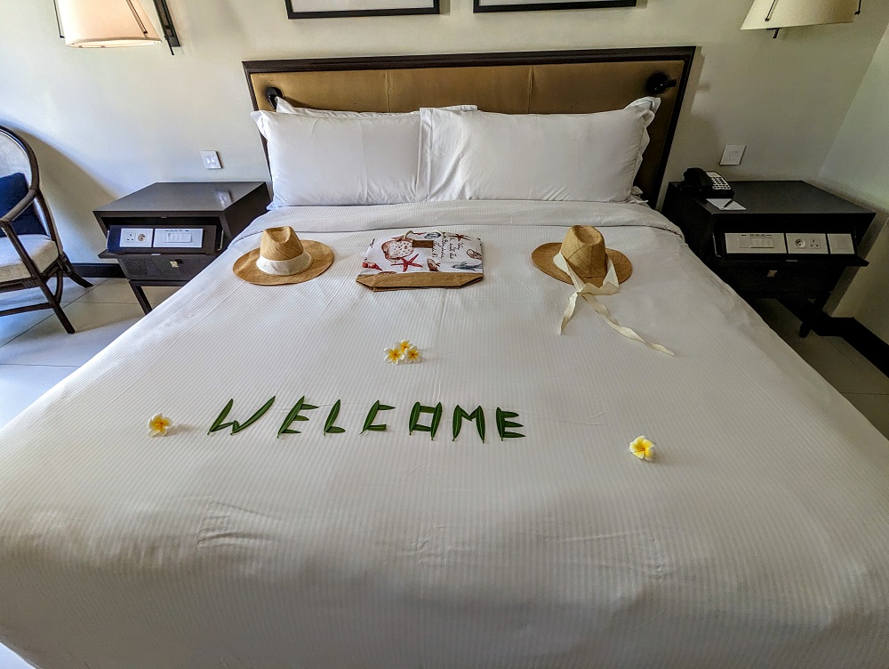 The welcome on our bed