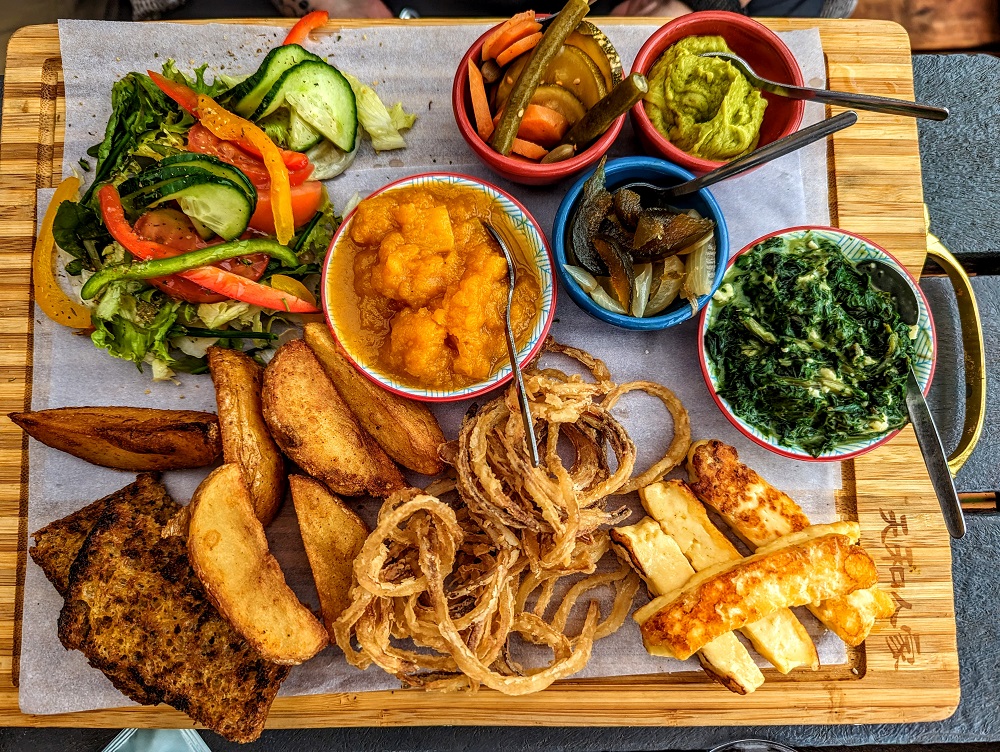 Divine Foods At The View - Vegetarian platter