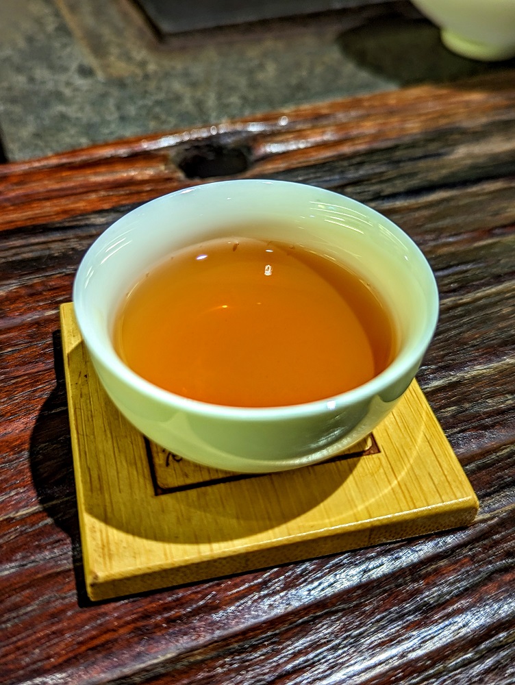 Tea tasting at Kuanfu Tea Factory Shop