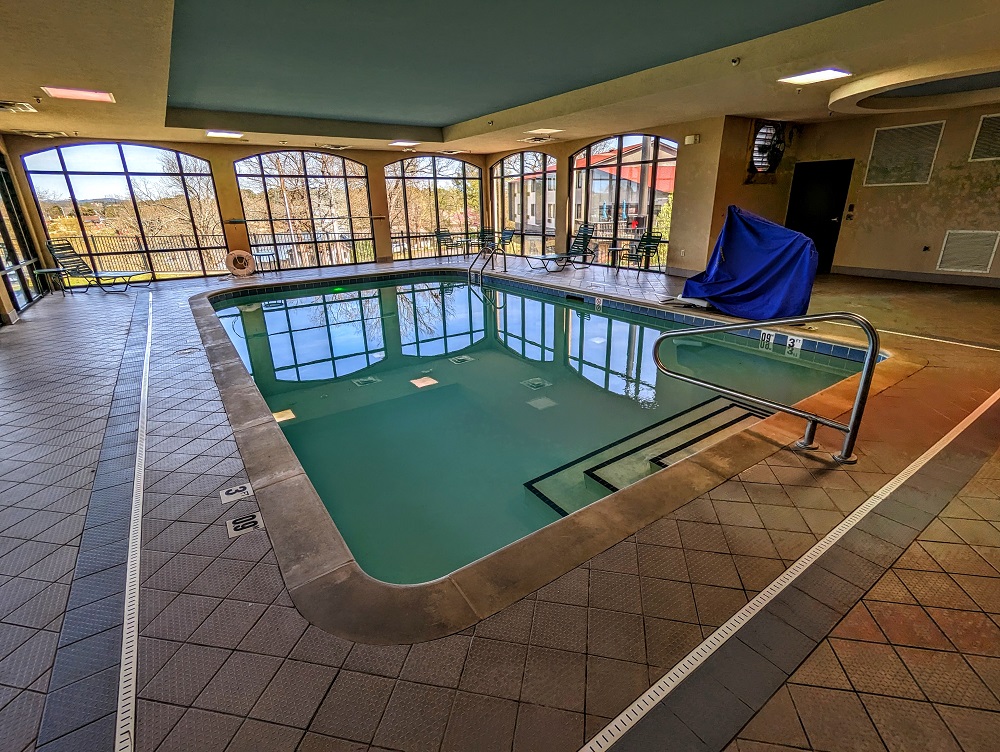 Staybridge Suites Hot Springs, AR - Indoor swimming pool