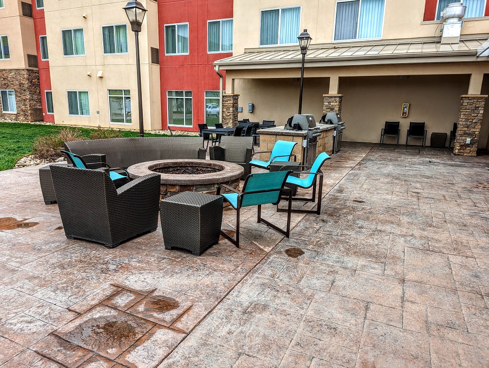 Residence Inn Rapid City, SD - Grills, fire pits & outdoor seating