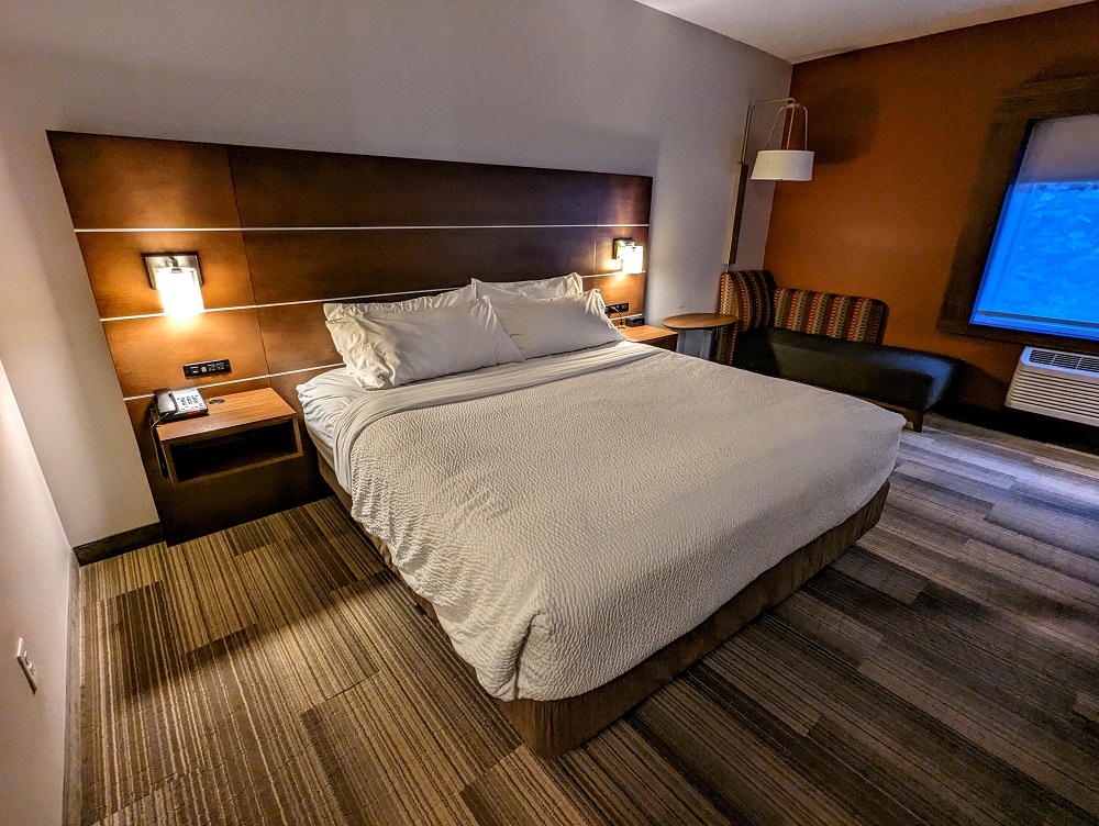 Bedroom at Holiday Inn Express Houghton-Keweenaw, MI