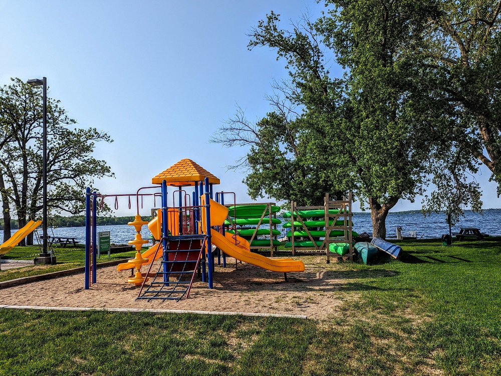 Holiday Inn Detroit Lakes - Lakefront, MN - Children's playground