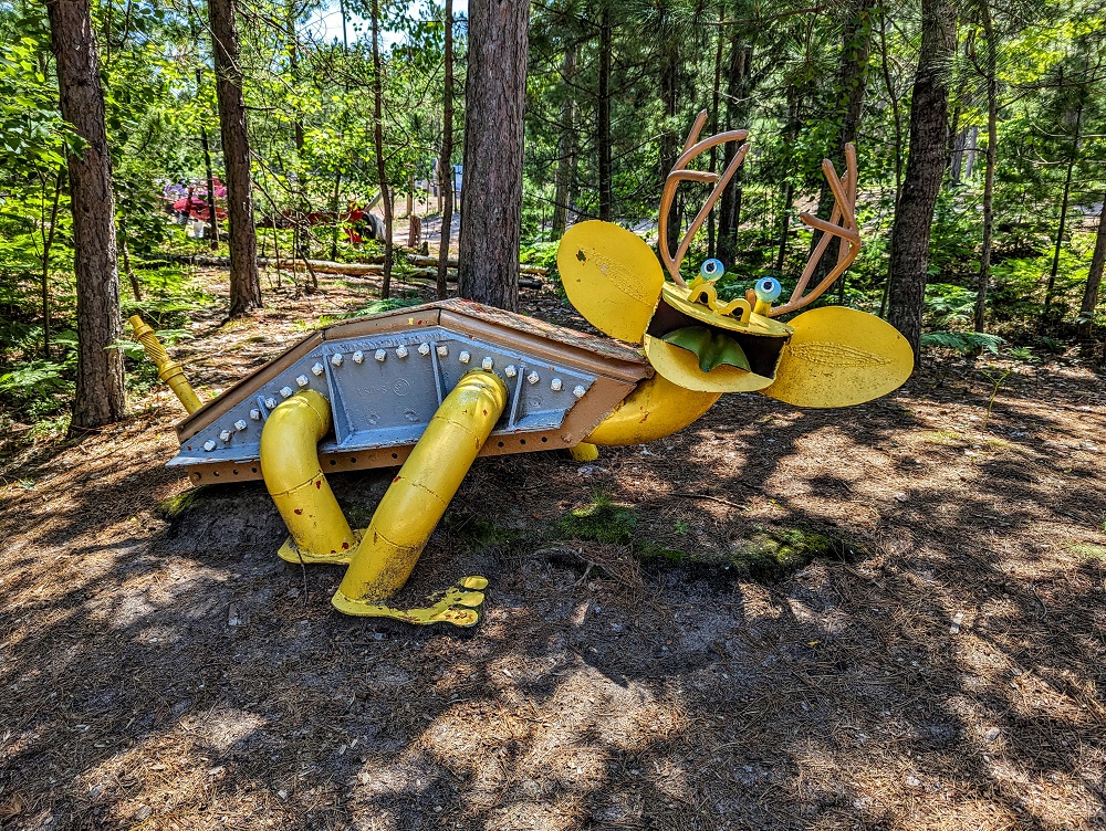 Lakenenland sculpture park