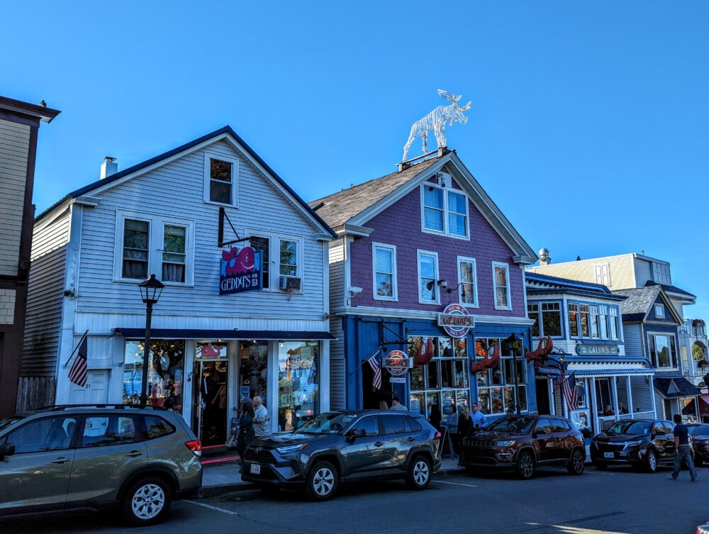 Stores on Main St in Bar Harbor, ME