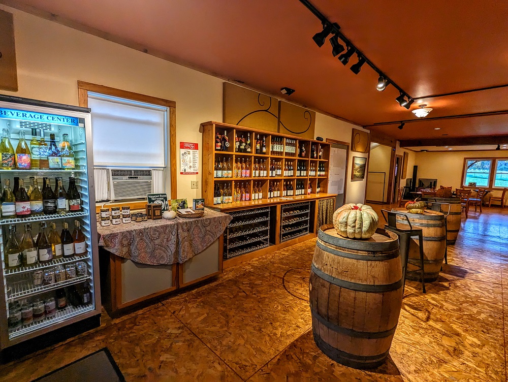 Lincoln Peak Vineyard tasting room