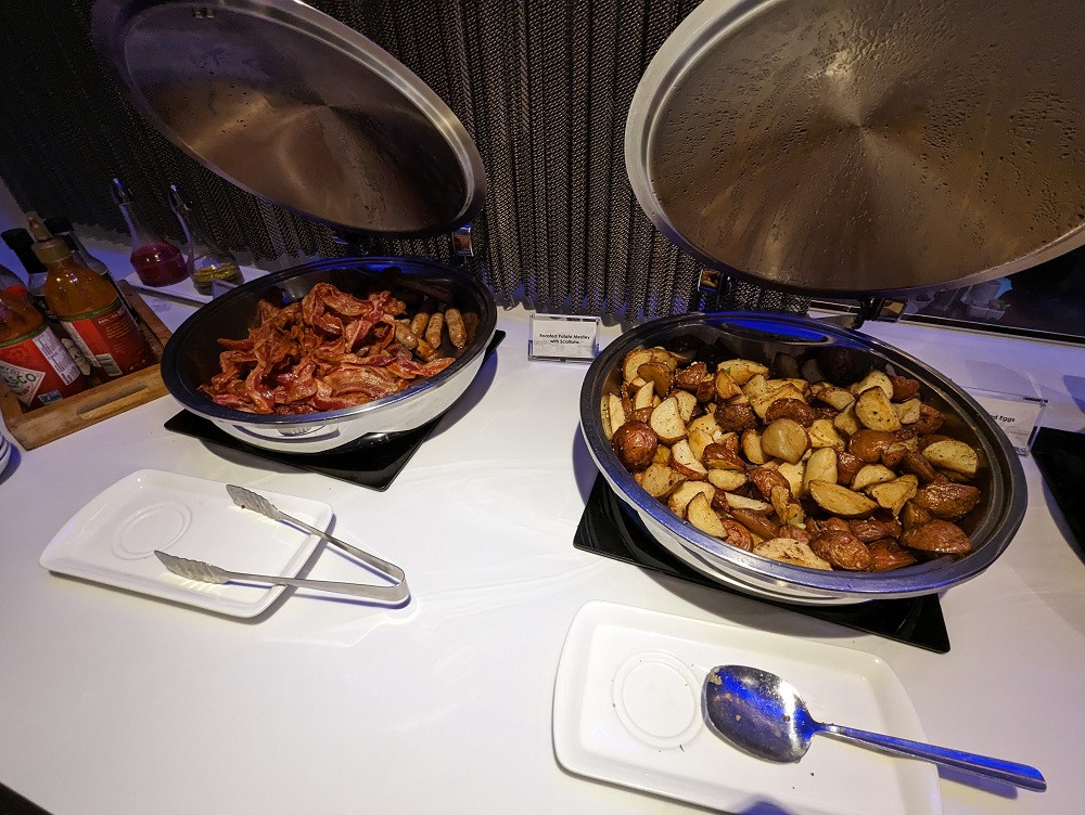 Hyatt Regency Boston breakfast - Bacon & breakfast potatoes