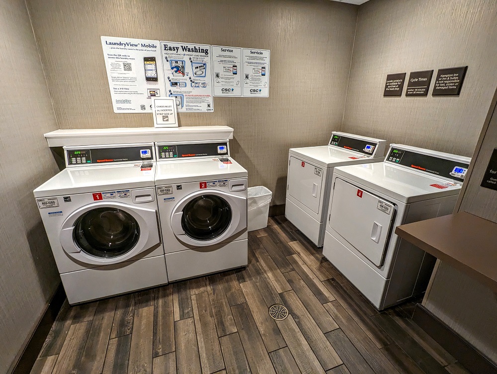 Hampton Inn Leavenworth, WA - Guest laundry area - No Home Just Roam