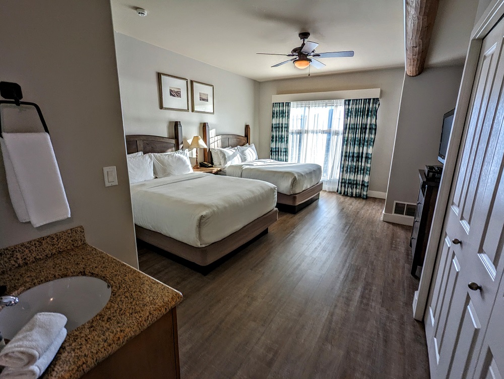 Spirit Ridge Resort in Osoyoos, Canada - Bedroom
