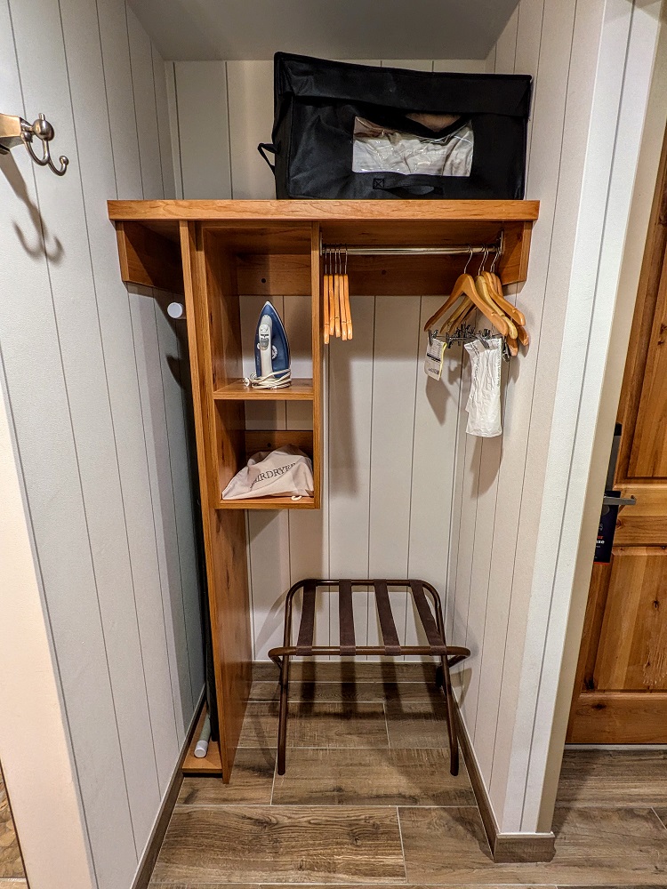 DoubleTree Missoula-Edgewater - Closet